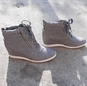 Hidden wedge sneaker